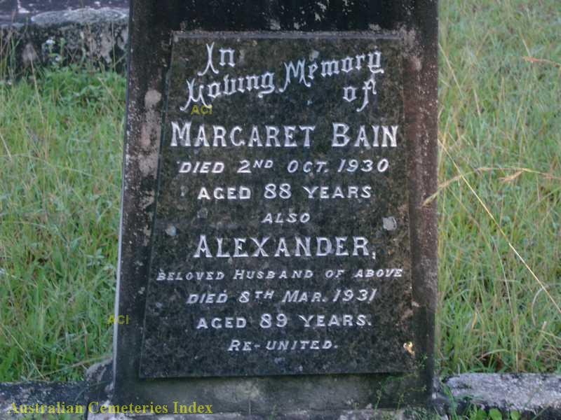 Photo of headstones/Alexander Bain d1931 hdstn Wauchope Crossroads